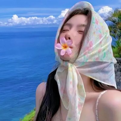 院子里的女人